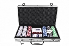 Набор для игры в покер в алюминиевом кейсе (300 фишек, 2 колоды карт)