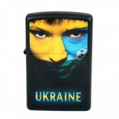 Зажигалка Zippo Ukraine Socccer